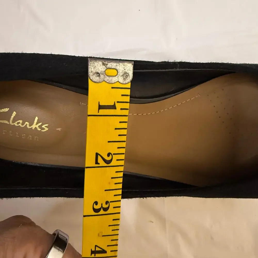 Clarks Artisan Black Suede Wedge Pumps Sz 9M - Picture 5 of 9